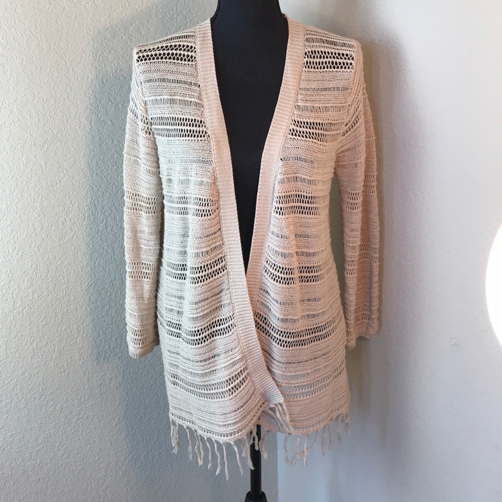 Lyn Sweater Size Medium